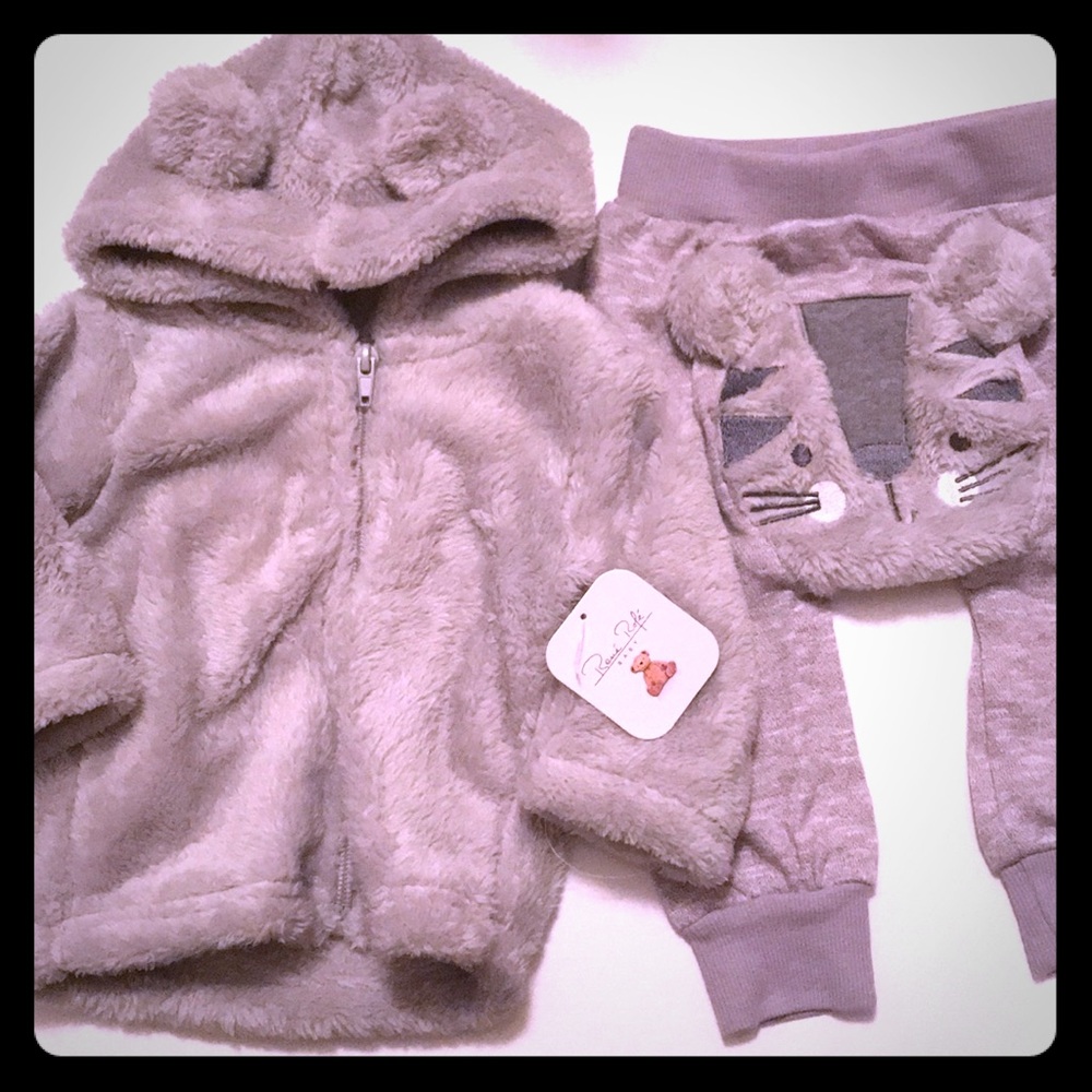 Rene Rofe 2 piece set NWT 6-9 months